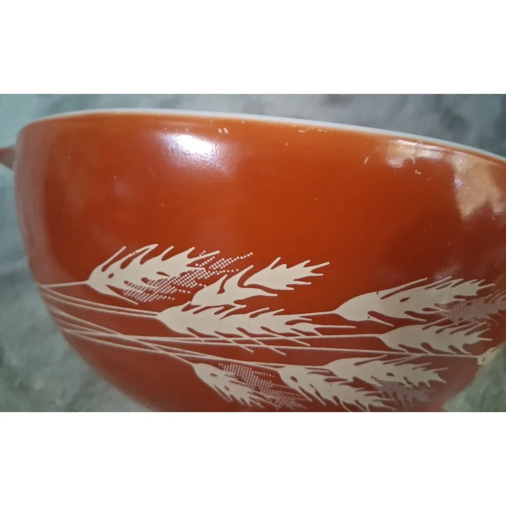 Vintage Pyrex Autumn Harvest 442 Cinderella Mixing Bowl 1.5 QT Orange Wheat MCM
